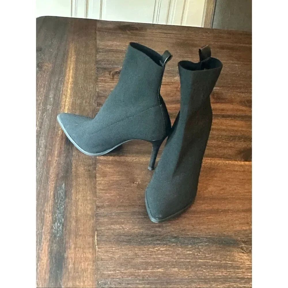 Steve Madden “Ender” sock bootie - Picture 2 of 7